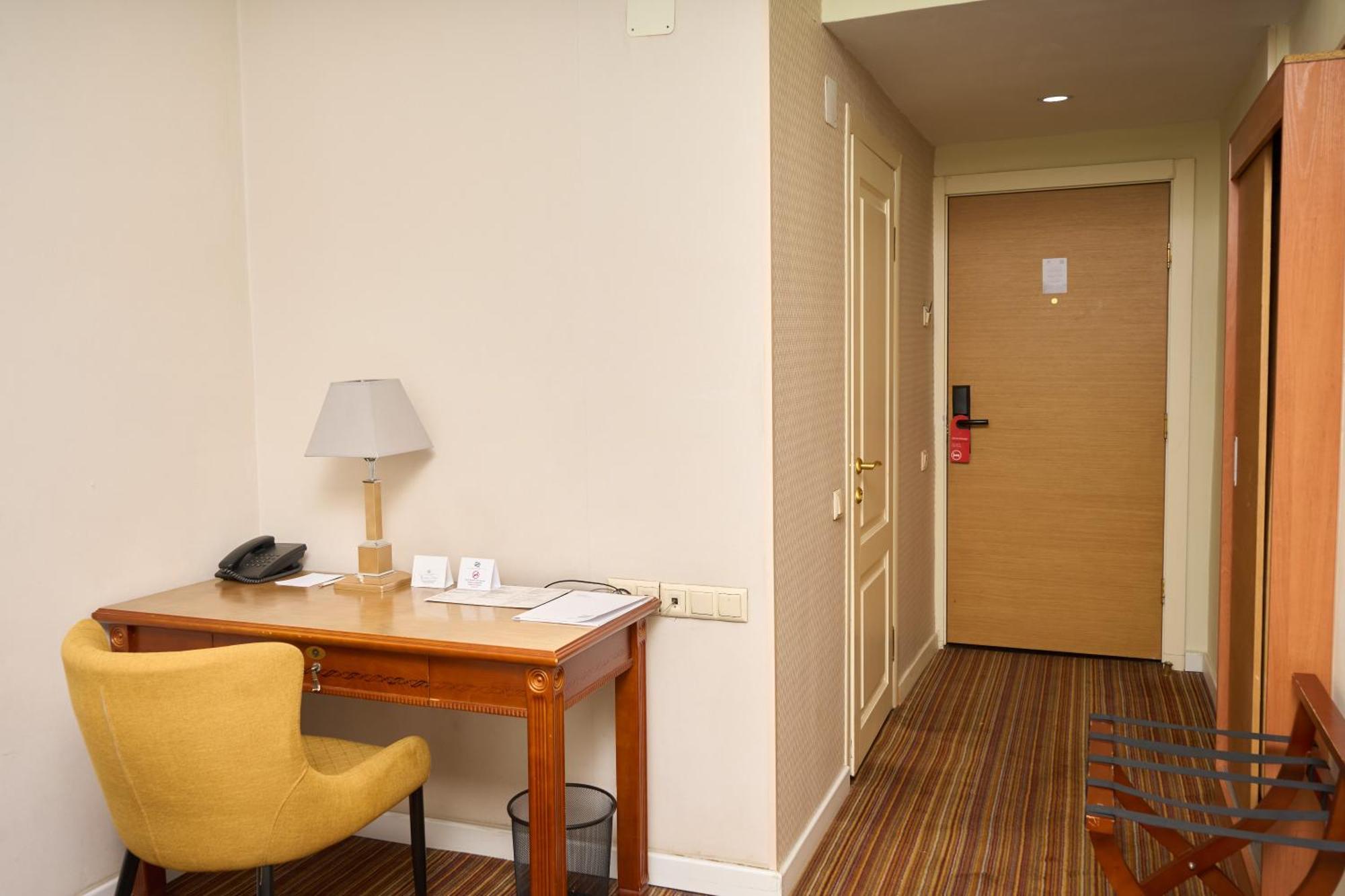 Almaty Hotel المظهر الخارجي الصورة